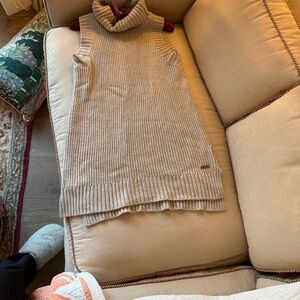 Sweaty Betty Ribbed Beige Turtleneck Sweater